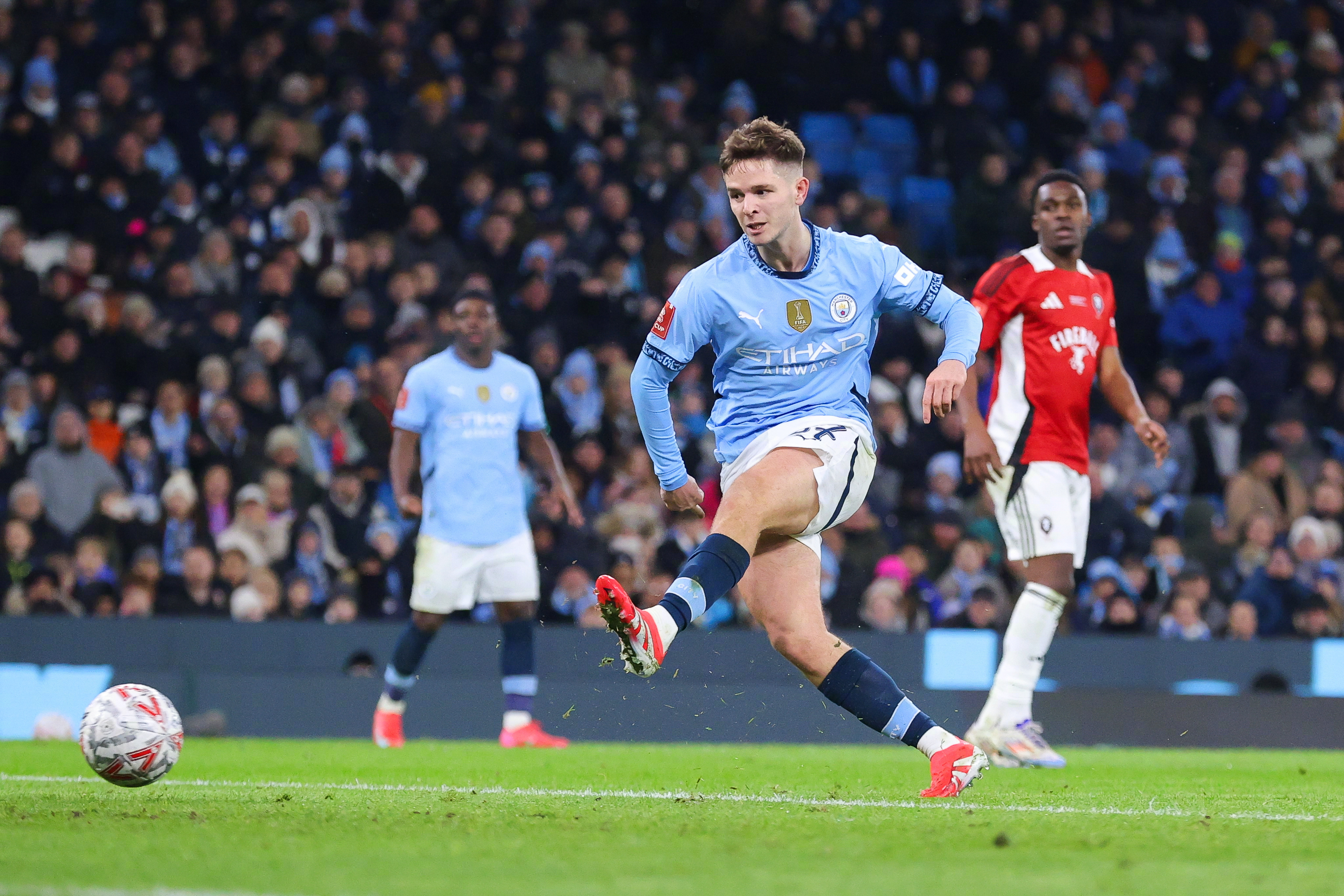 ng28清晨体能课后，曼城篮板制胜备战欧超杯，信心回归，训练强度明显提升的简单介绍