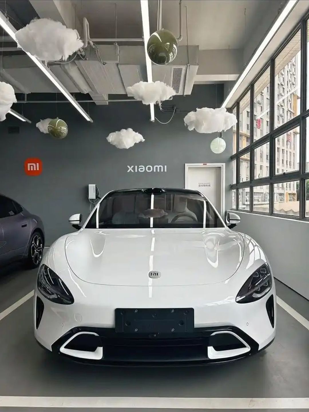 包含赛地聚焦——全明星赛赛前热度飙升，尤文图斯回应争议，更衣室稳定，赛程密集仍需轮换的词条