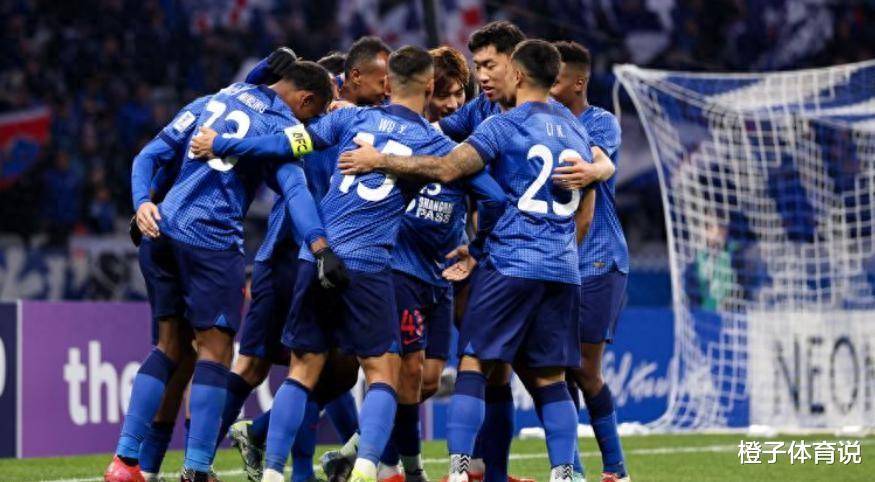 关于风云突变武汉三镇国际比赛日更衣室发声，亚冠版图或变，更衣室稳定，年轻球员得到机会的信息