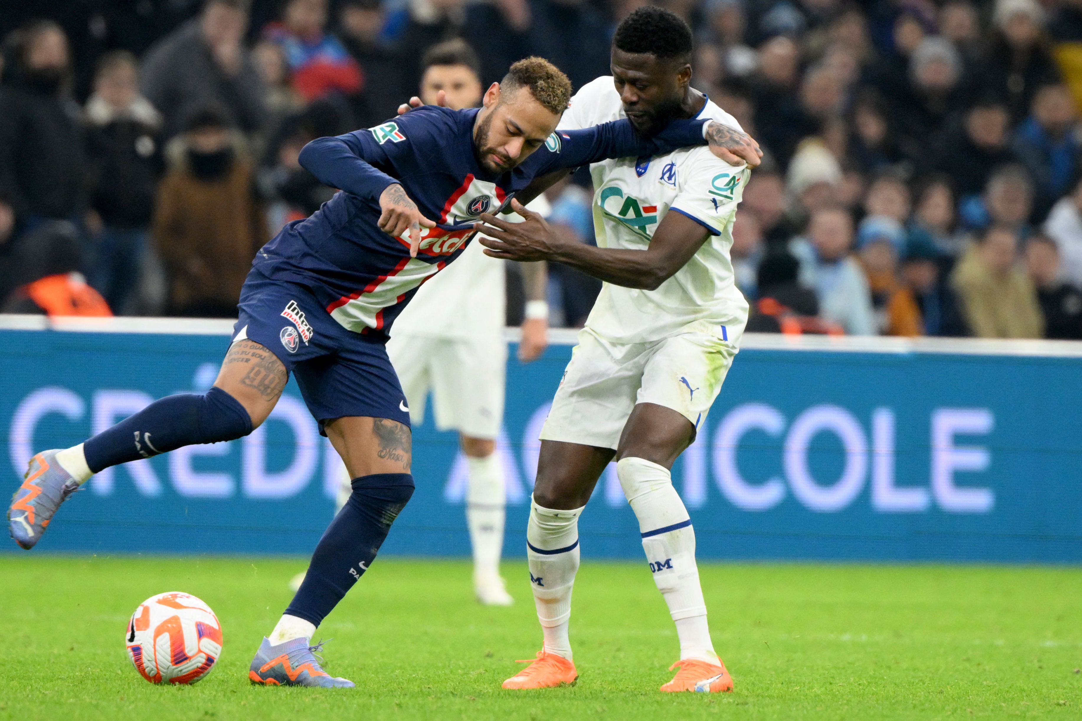 关于今晚法国杯焦点战，马赛复出首秀，球迷炸锅，阵容厚度经受考验的信息